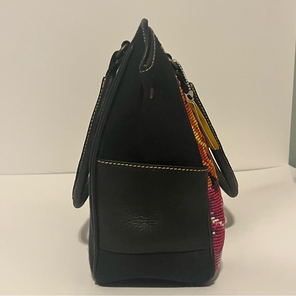 NWT, Vintage, Antiqua, Original Pro Cuero, Floral Maya Tapestry Shoulder Purse - Picture 2 of 9